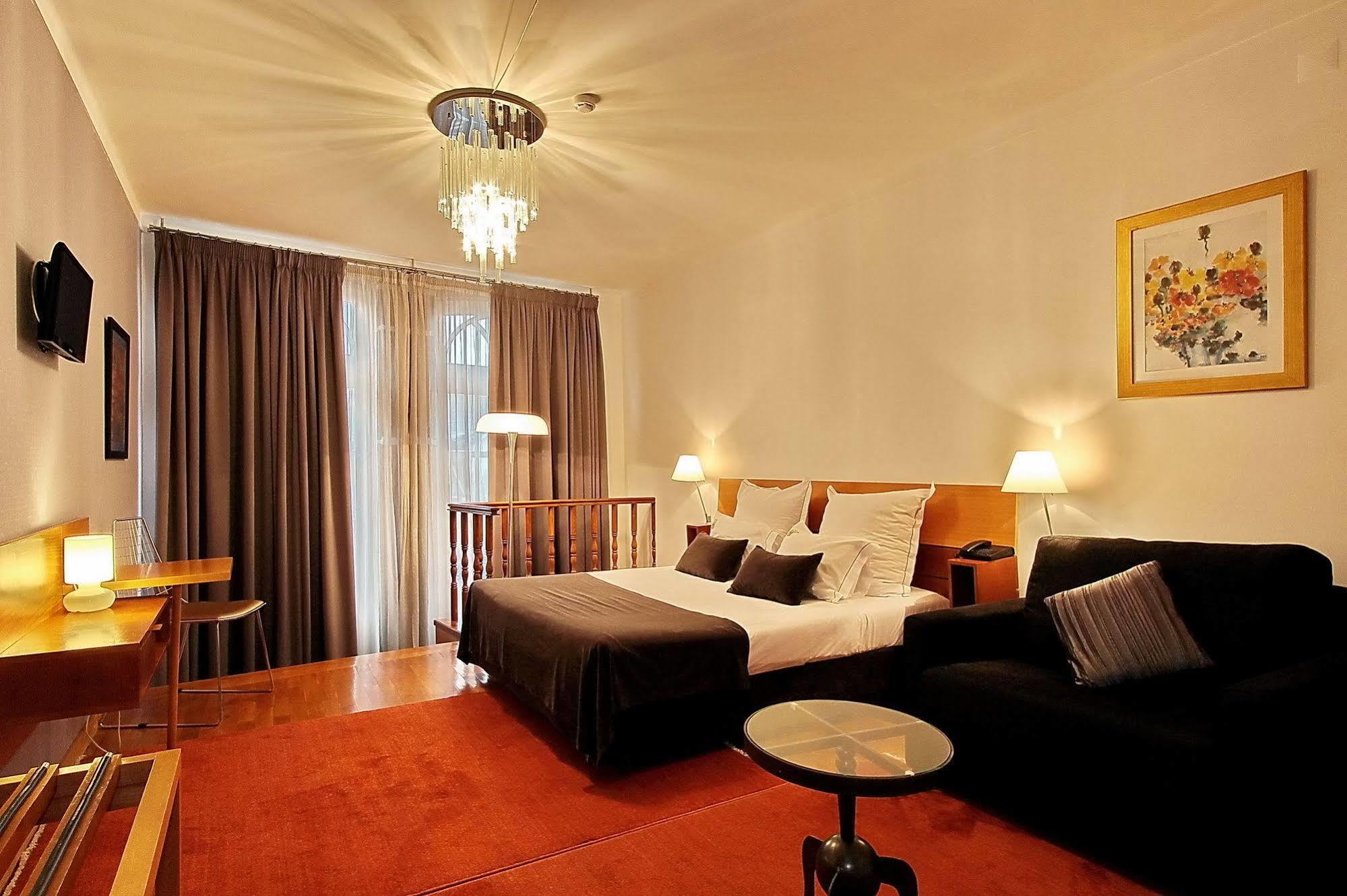 Hotel Mestre De Avis Guimarães Eksteriør bilde